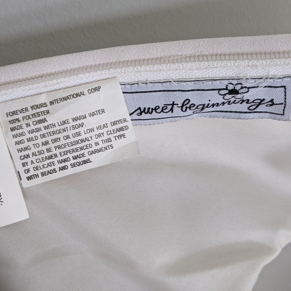 Sweet Beginnings Size 4 Girl's Formal Dress (pearl/champagne color) - Picture 7 of 10